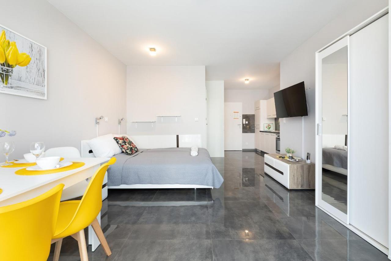 Apartamenty Paraiso By Noclegi Renters Łukęcin Exterior foto